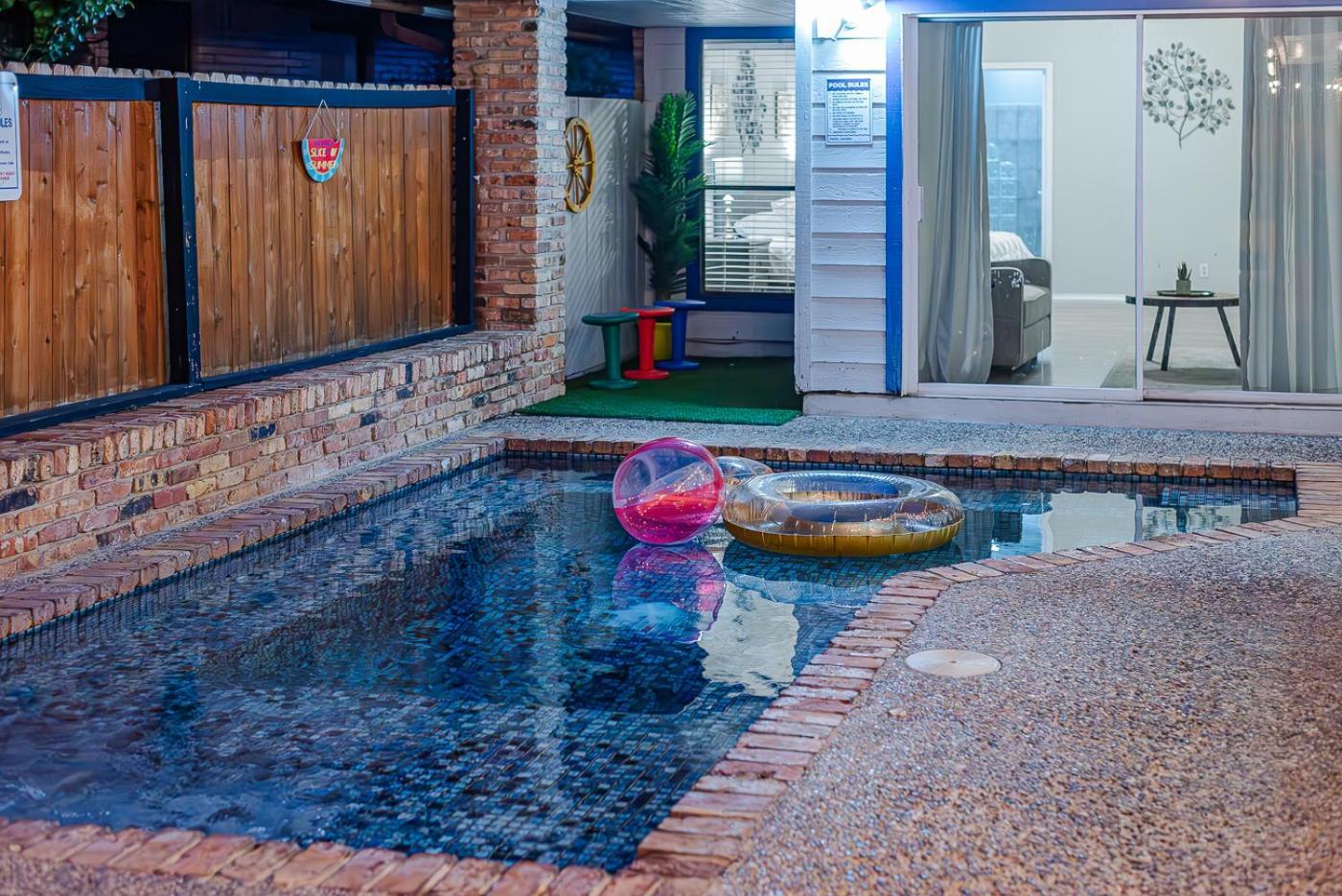 Fun 'N Sun Heated Pool & Gameroom By Fiesta Texas San Antonio Extérieur photo
